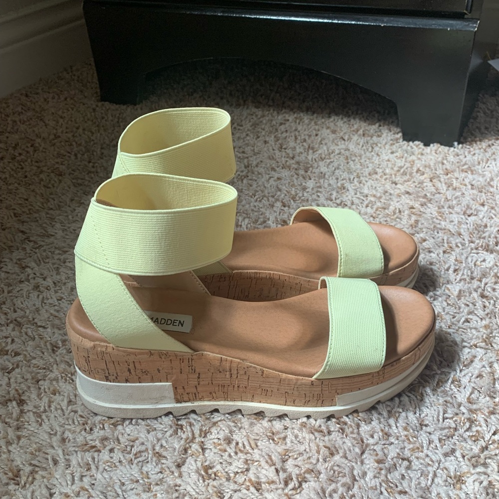 Steve Madden platform wedges